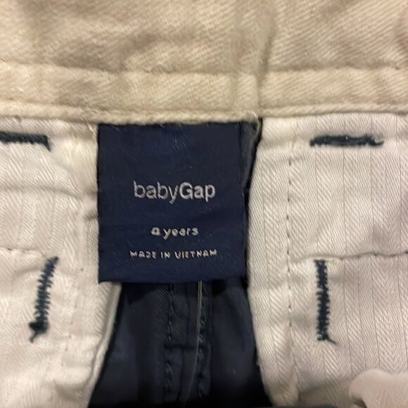 Baby Gap Boys Navy Cargo Shorts - Picture 5 of 7